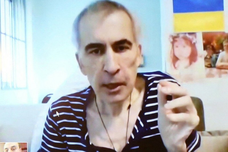 Истощенный Саакашвили появился на судебном заседании по видеосвязи REUTERS