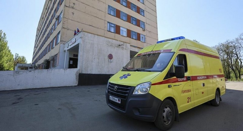Сотрудники скорой помощи спасли 68-летнюю пациентку по пути в медицинское учреждение, сообщает novostivolgograda.ru.